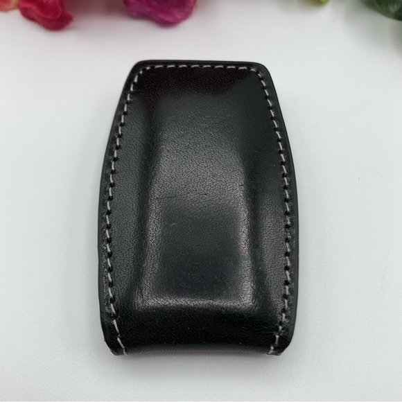 Sheridan Stitched Black Smooth Leather Magnetic Money Clip Holder Wallet - Picture 6 of 16